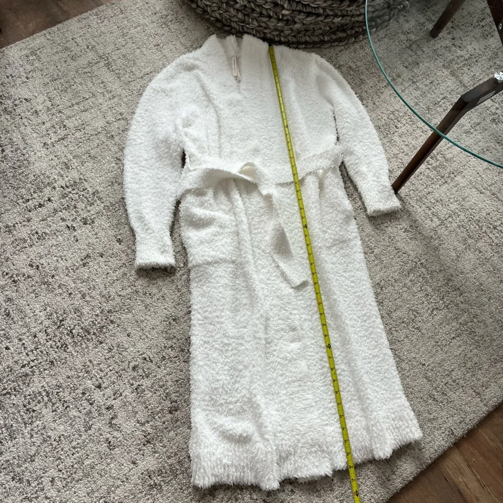 Aritzia The Group By Babaton White Retreat Textured Cozy Belted Robe/ Cardigan - Picture 16 of 17